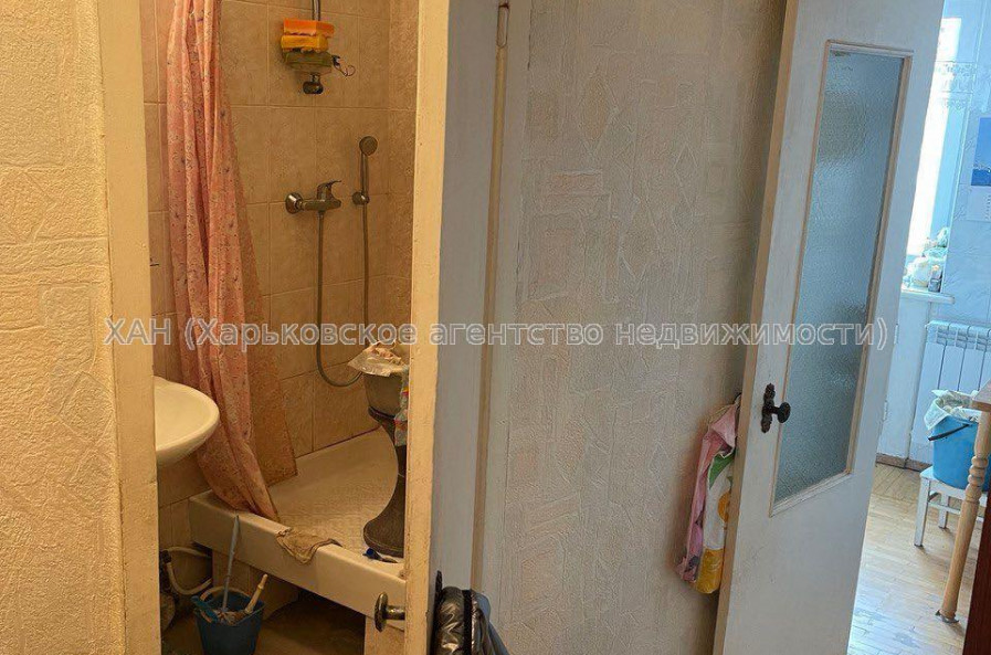 Продам квартиру, 23 Августа ул. , 3  ком., 60 м², косметический ремонт 