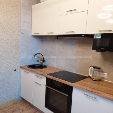 Сдам квартиру, Мира ул. , 1  ком., 40 м², евроремонт 