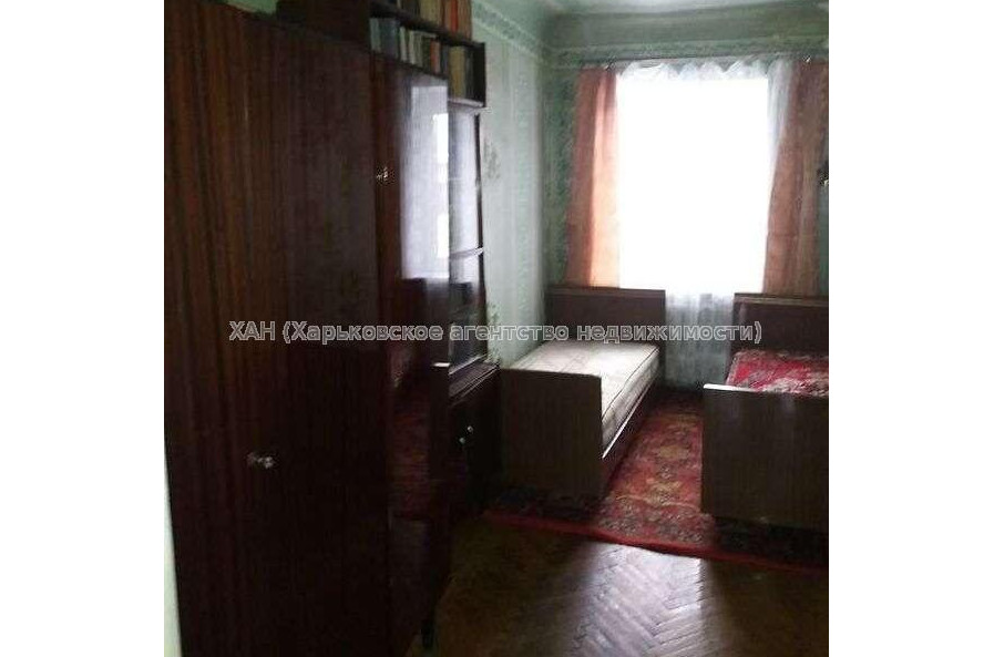 Продам квартиру, Стадионный проезд , 2 кім., 43 м², советский ремонт 