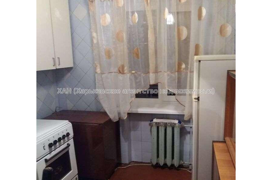 Продам квартиру, Стадионный проезд , 2  ком., 43 м², советский ремонт 