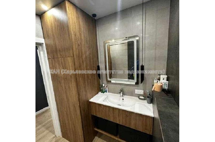 Продам квартиру, Профессорская ул. , 2  ком., 78 м², авторский дизайн 