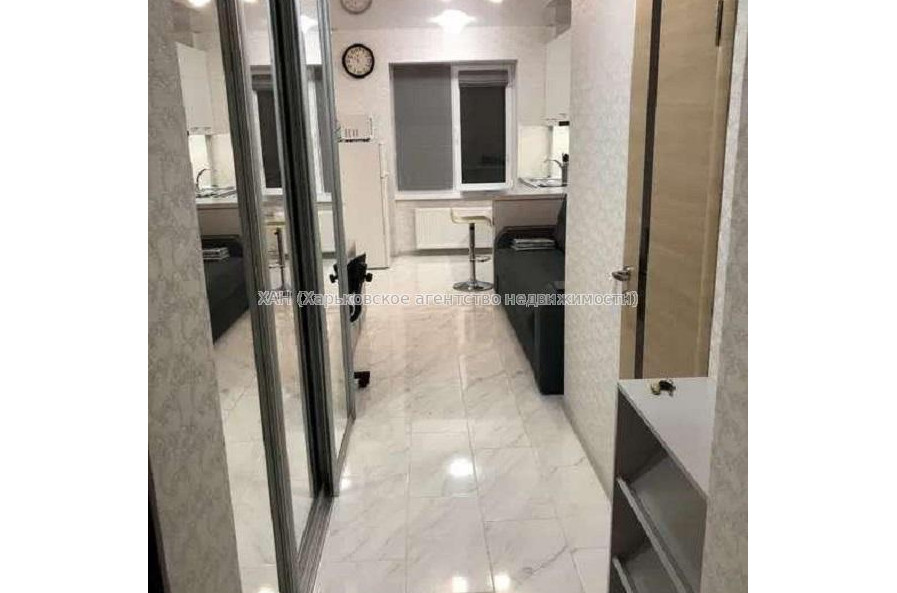 Продам квартиру, Шевченковский пер. , 1 кім., 19 м², капитальный ремонт 