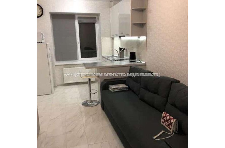 Продам квартиру, Шевченковский пер. , 1 кім., 19 м², капитальный ремонт 