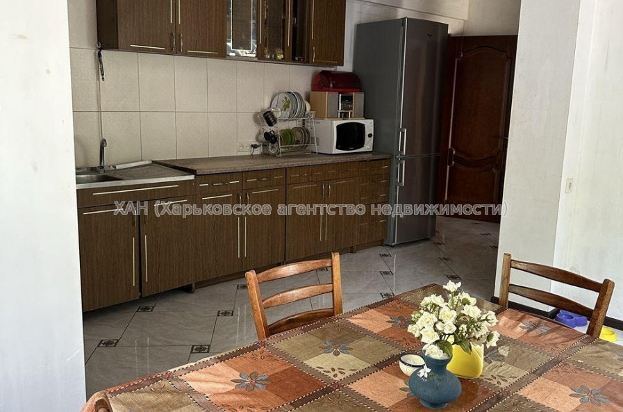 Продам будинок, Папанина ул. , 100 м², 5 соток, советский ремонт 