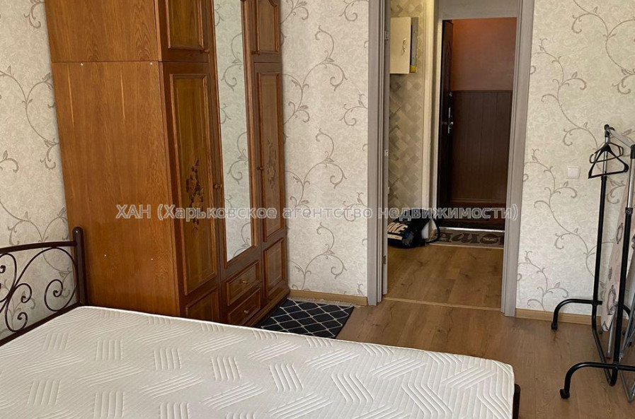 Продам квартиру, Павловская площ. , 2  ком., 56 м², капитальный ремонт 