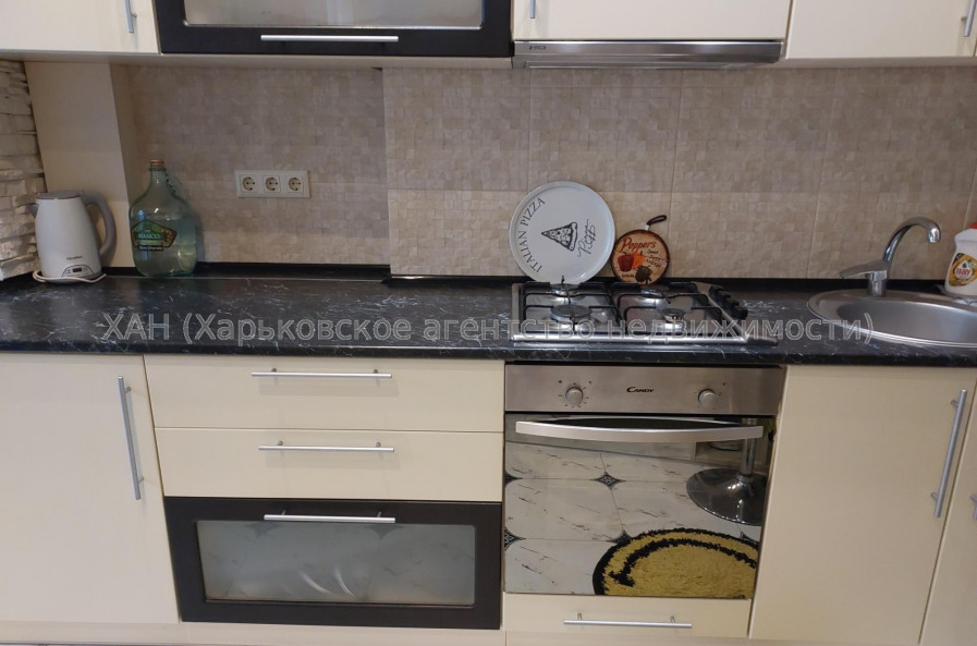 Продам квартиру, Библика ул. , д. 4 , 1  ком., 35 м², евроремонт 