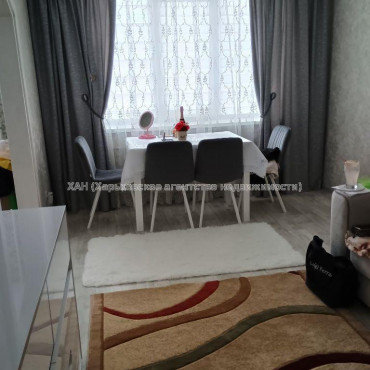 Продам квартиру, Тракторостроителей просп. , 2  ком., 47 м², капитальный ремонт 