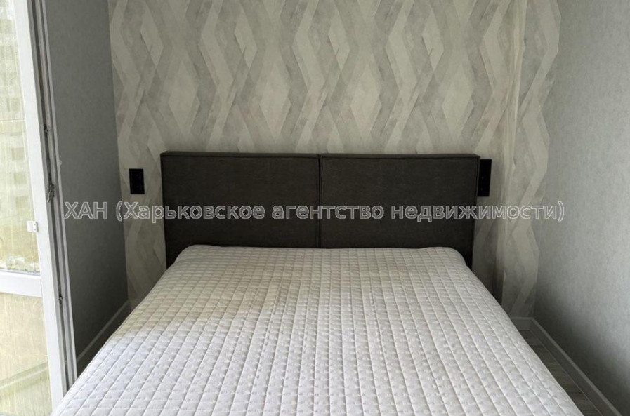 Продам квартиру, Веселая ул. , 1 кім., 43.30 м², авторский дизайн 