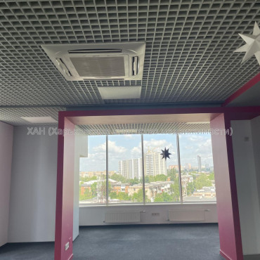 Сдам нежилую недвижимость, офис в офисном центре , 3  ком., 134.90 м², евроремонт 