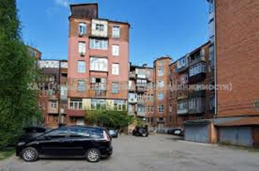 Продам квартиру, Независимости пр-т , 1 кім., 18 м², советский ремонт 