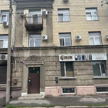 Продам квартиру, Николаевская ул. , 1  ком., 19 м², капитальный ремонт 