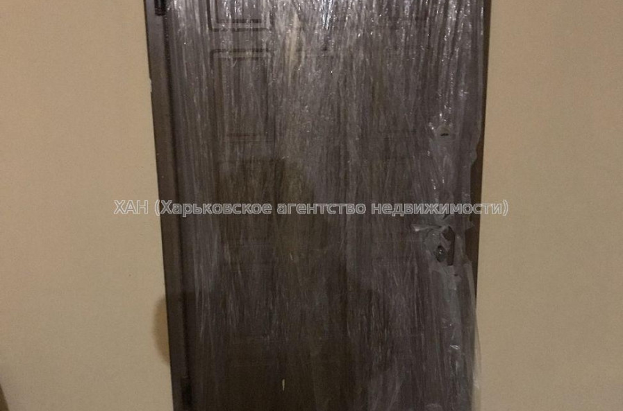 Продам квартиру, Новоалександровская ул. , 3 кім., 106 м², без отделочных работ 