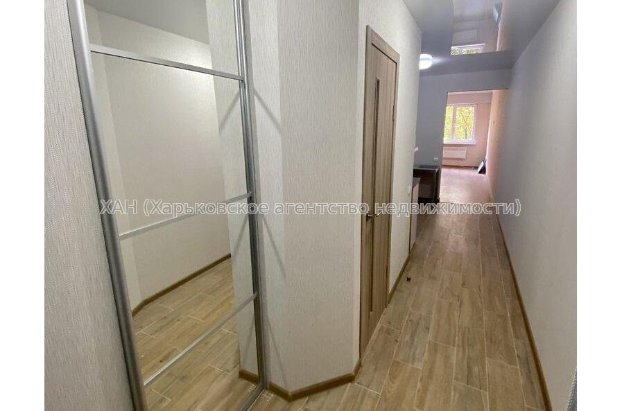 Продам квартиру, Героев Харькова просп. , 1  ком., 32.50 м², капитальный ремонт 