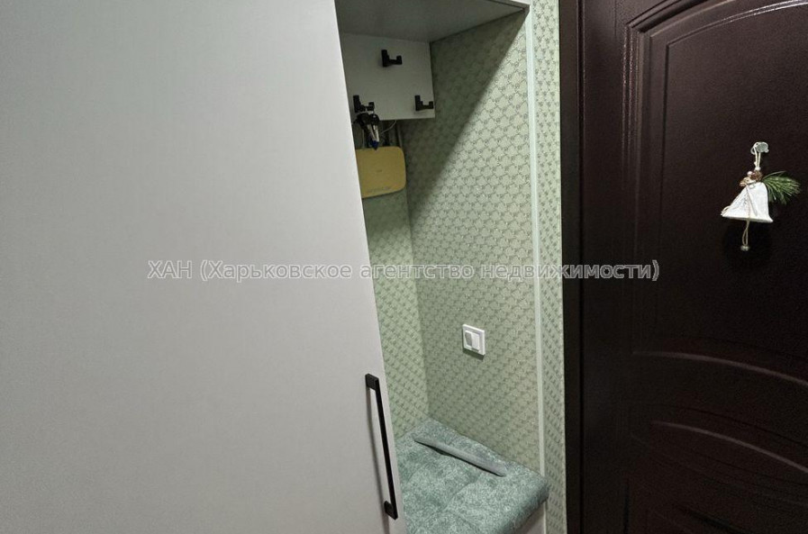 Продам квартиру, Александра Орлова ул. , 1 кім., 20 м², евроремонт 