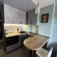 Продам квартиру, Александра Орлова ул. , 1 кім., 20 м², евроремонт 