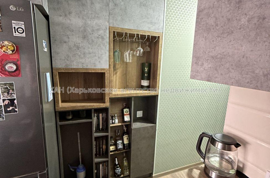 Продам квартиру, Александра Орлова ул. , 1 кім., 20 м², евроремонт 