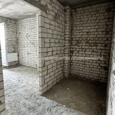 Продам квартиру, Шевченко ул. , 1 кім., 38.10 м², без внутренних работ 