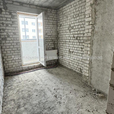 Продам квартиру, Шевченко ул. , 1 кім., 38.10 м², без внутренних работ 