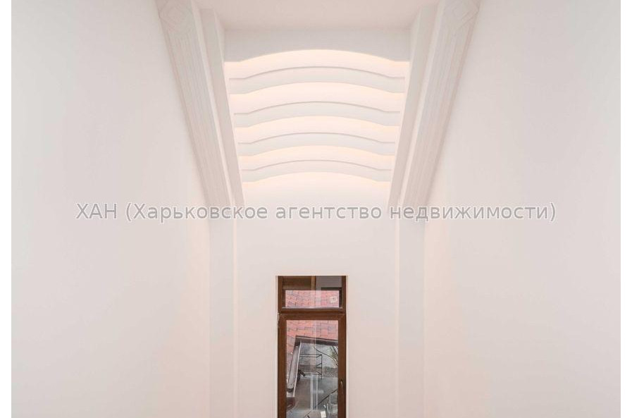 Продам дом, Самокиша пер. , 570 м², 11 сот., евроремонт 