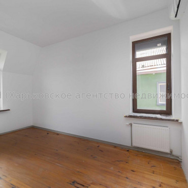Продам дом, Самокиша пер. , 570 м², 11 сот., евроремонт 