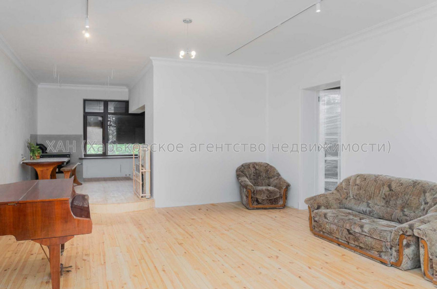 Продам дом, Самокиша пер. , 570 м², 11 сот., евроремонт 