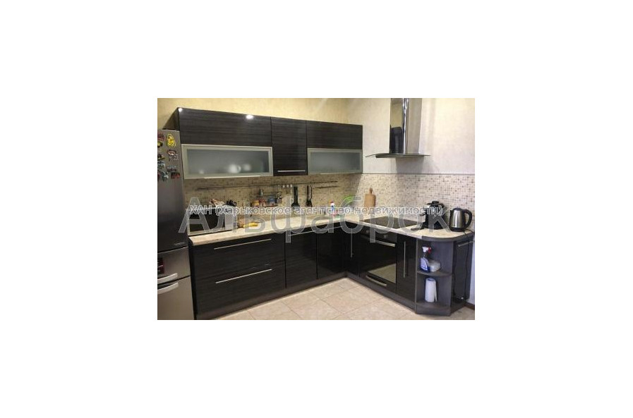 Продам дом, Самокиша пер. , 570 м², 11 сот., евроремонт 