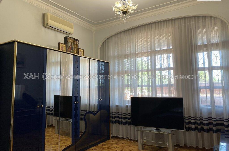 Продам дом, Александровский просп. , 320 м², 7 сот., авторский дизайн 