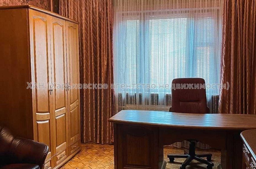 Продам дом, Александровский просп. , 320 м², 7 сот., авторский дизайн 