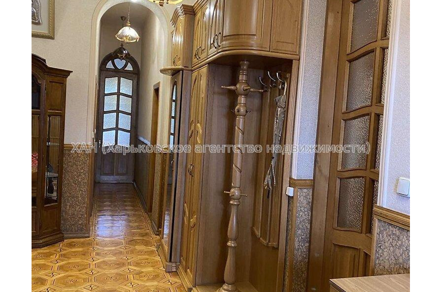 Продам дом, Александровский просп. , 320 м², 7 сот., авторский дизайн 