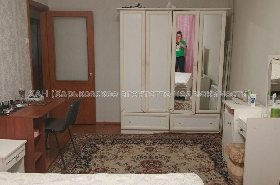 Продам квартиру, Байрона пр-т , 3 кім., 62 м², косметический ремонт 