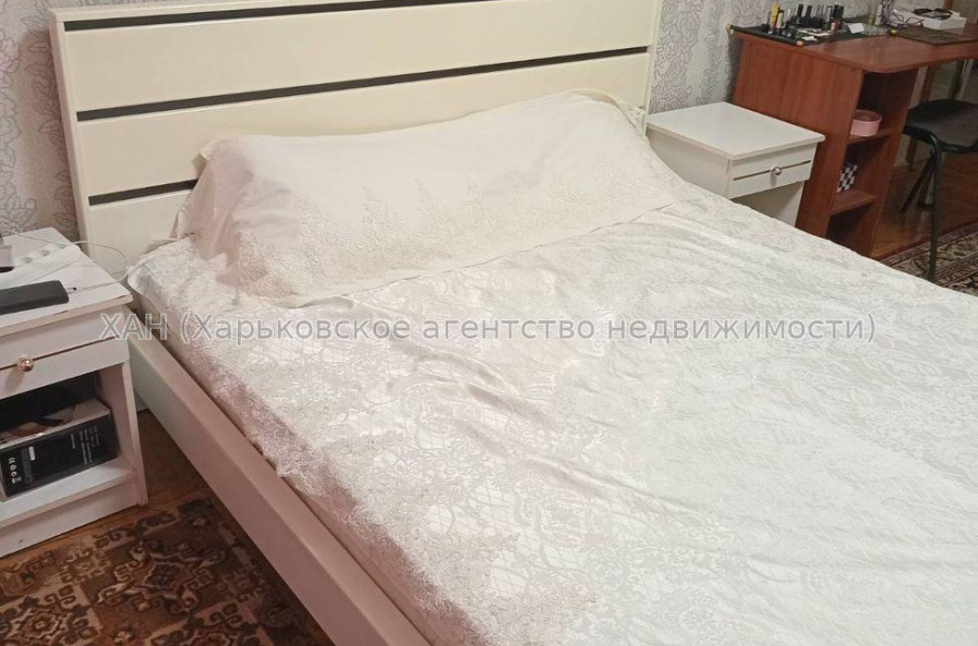 Продам квартиру, Байрона пр-т , 3 кім., 62 м², косметический ремонт 