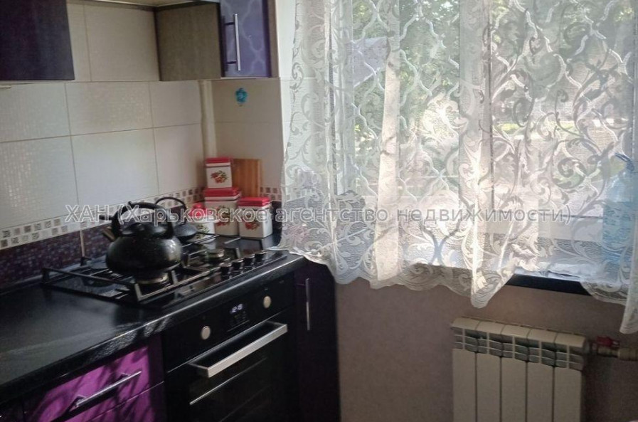 Продам квартиру, Байрона пр-т , 3 кім., 62 м², косметический ремонт 