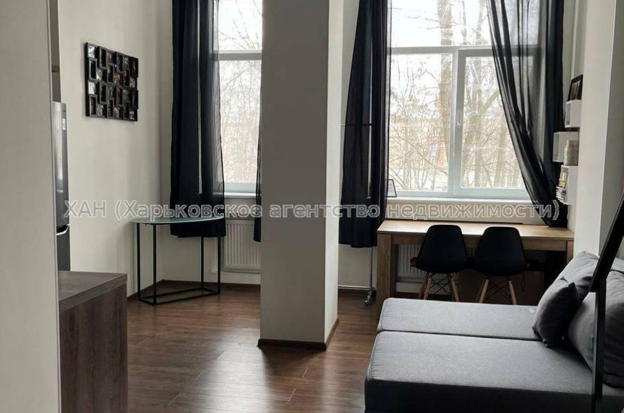 Продам квартиру, Индустриальный просп. , 1  ком., 27.20 м², авторский дизайн 