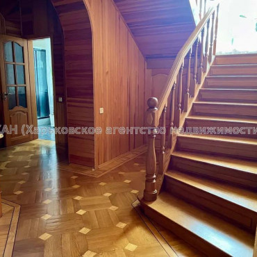 Продам будинок, Некрасова пер. , 240 м², 10 соток, капитальный ремонт 