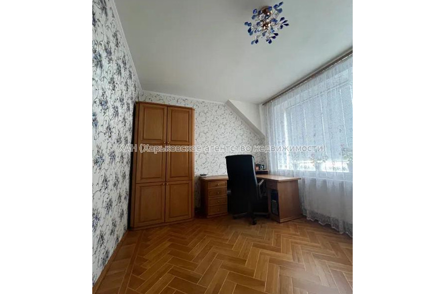 Продам будинок, Некрасова пер. , 240 м², 10 соток, капитальный ремонт 