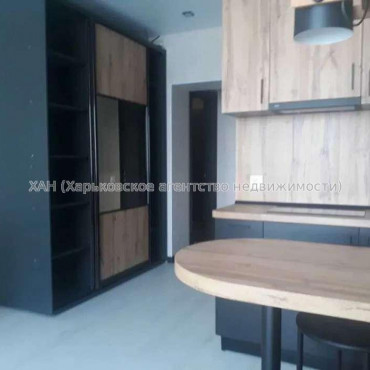 Продам квартиру, Полтавский Шлях ул. , 2 кім., 65 м², евроремонт 