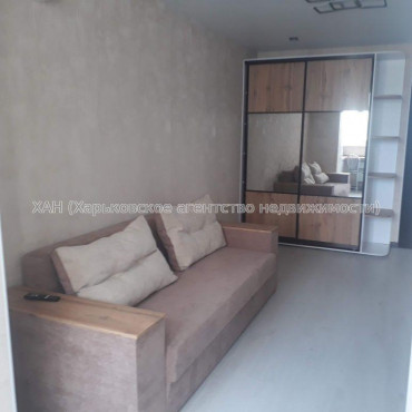 Продам квартиру, Полтавский Шлях ул. , 2 кім., 65 м², евроремонт 