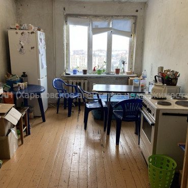 Продам квартиру, Аэрокосмический пр. , 2 кім., 50 м², советский ремонт 