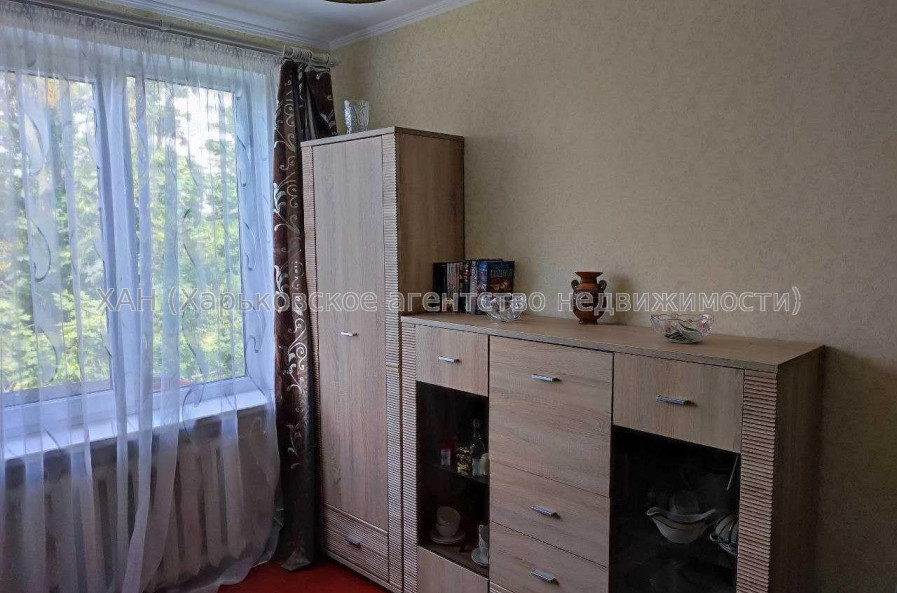 Продам квартиру, 23 Августа ул. , 3 кім., 58.40 м², советский ремонт 