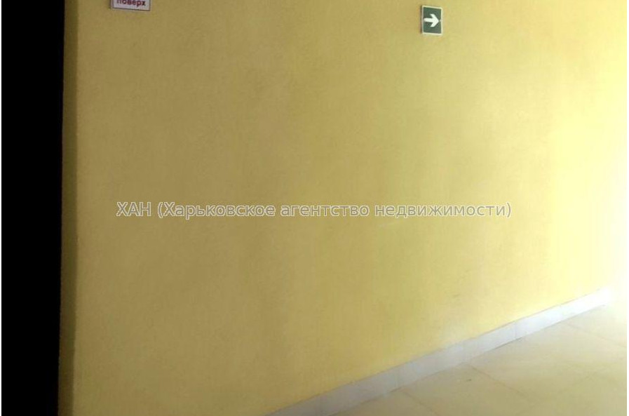 Продам квартиру, Шевченковский пер. , 1  ком., 42 м², без внутренних работ 