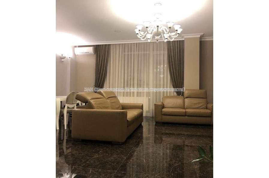 Продам квартиру, Петра Болбочана ул. , 3  ком., 117 м², авторский дизайн 