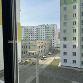 Продам квартиру, Мира ул. , 2 кім., 73 м², без внутренних работ