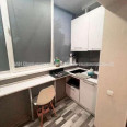 Продам квартиру, Академиков Ахиезеров ул. , 1 кім., 20 м², капитальный ремонт 