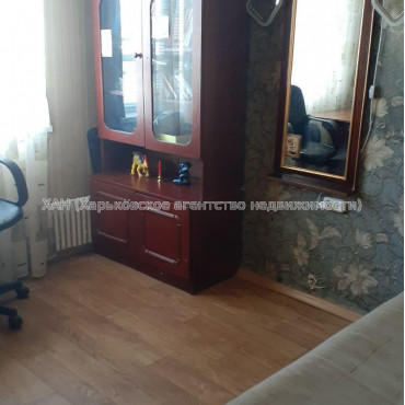 Здам квартиру, Валентиновская ул. , 2 кім., 47 м², косметический ремонт 