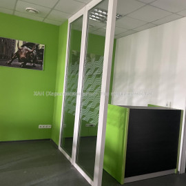 Сдам нежилую недвижимость, офис в офисном центре , 5  ком., 73 м², капитальный ремонт