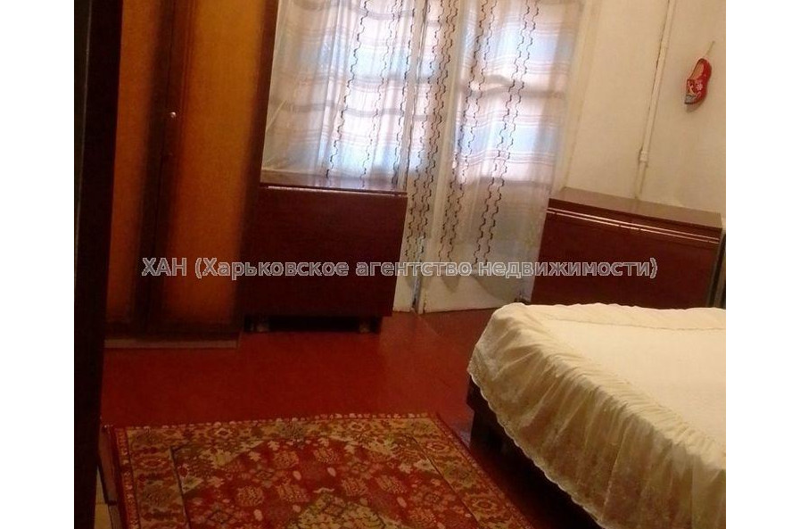 Продам квартиру, Архитектора Алёшина просп. , 2 кім., 52 м², косметический ремонт 