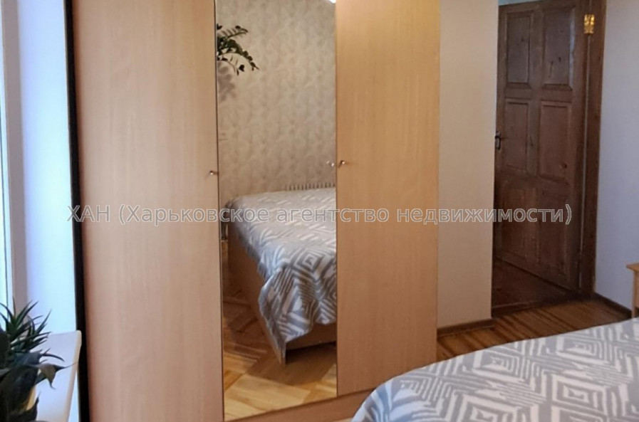 Продам квартиру, Северина Потоцкого ул. , 3 кім., 60 м², косметический ремонт 