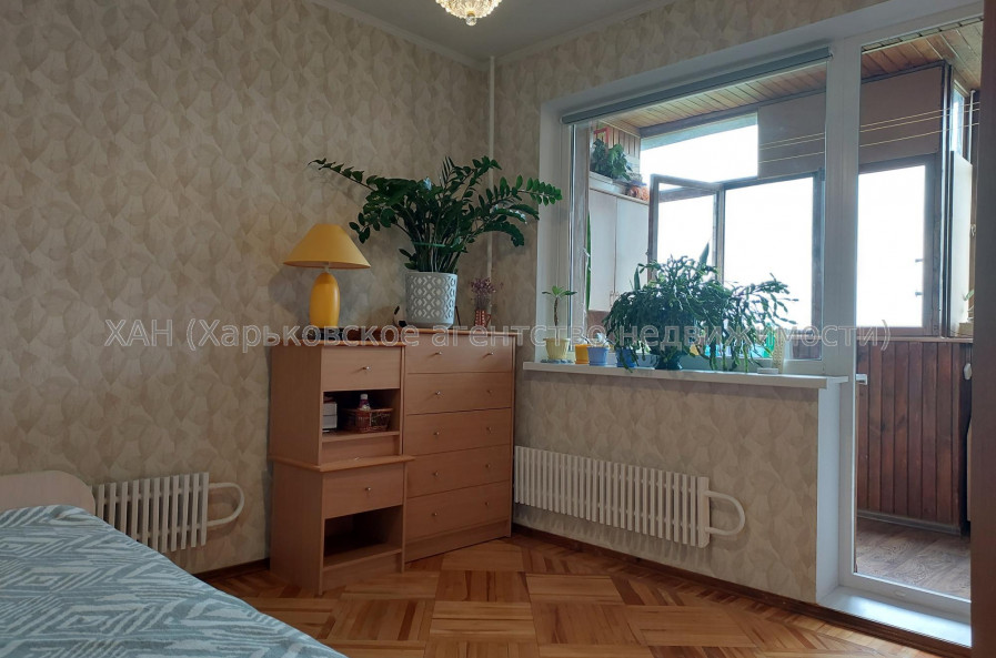 Продам квартиру, Северина Потоцкого ул. , 3 кім., 60 м², косметический ремонт 
