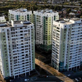 Продам квартиру, Рогатинская Левада ул. , 1  ком., 39 м², без отделочных работ