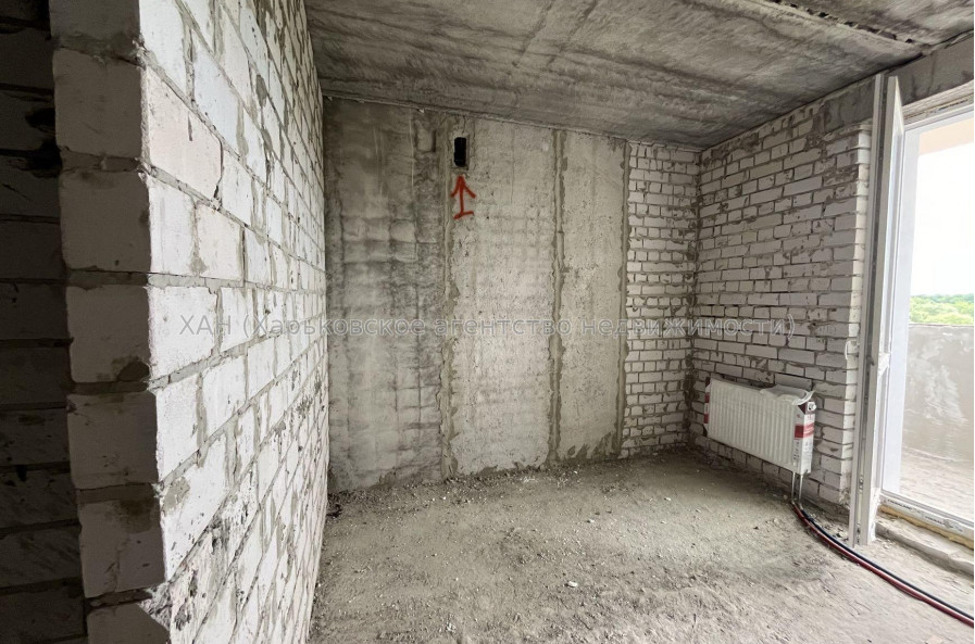 Продам квартиру, Шевченковский пер. , 1  ком., 41 м², без внутренних работ 